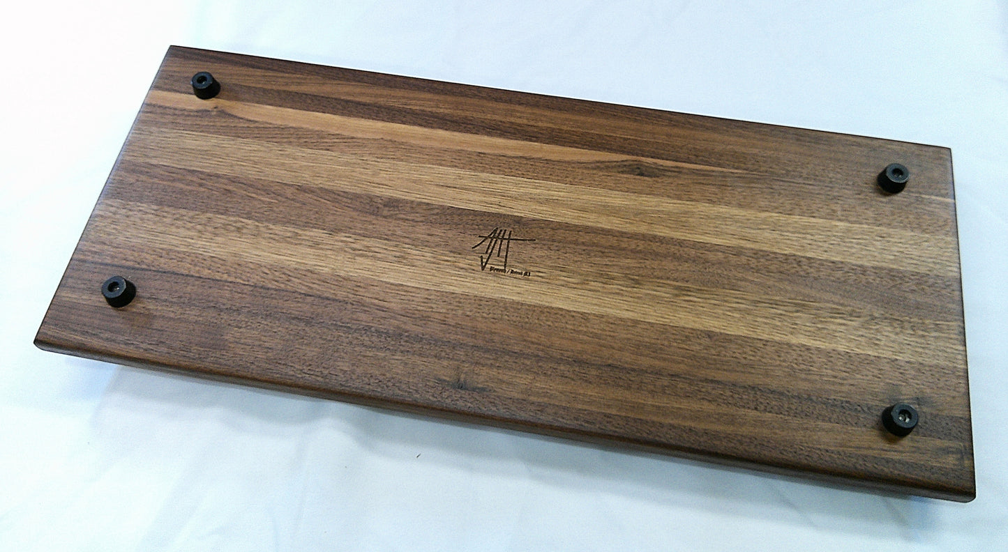 Walnut board - rounded Edges